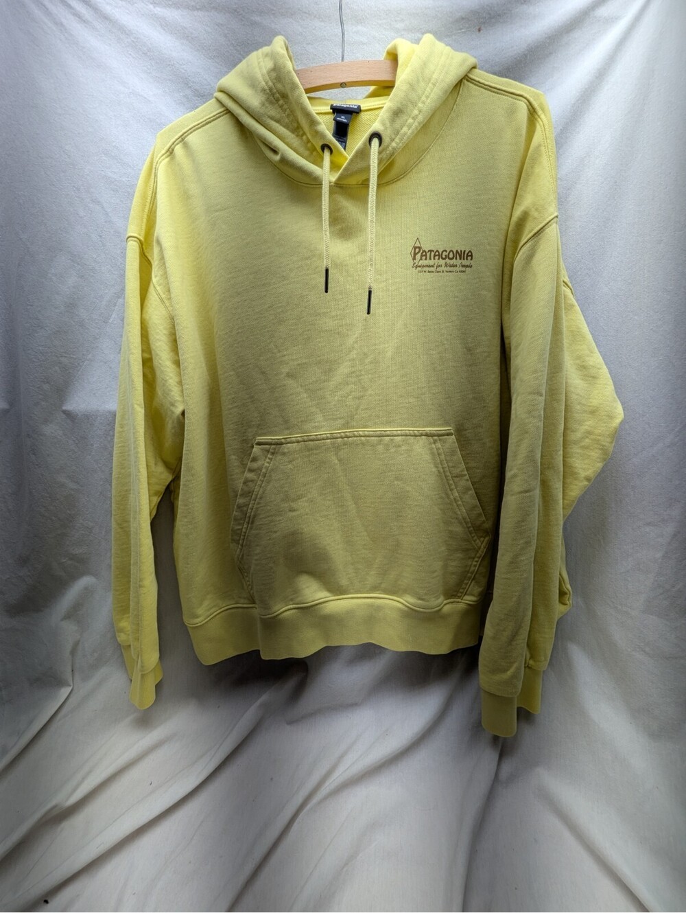 Patagonia Women'S Water People Waveside Daily Hoodie XL yellow